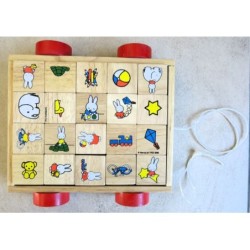 Houten blokkenkar Nijntje